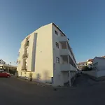A11 - 800m Da *